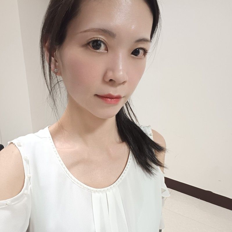 user_1200604588