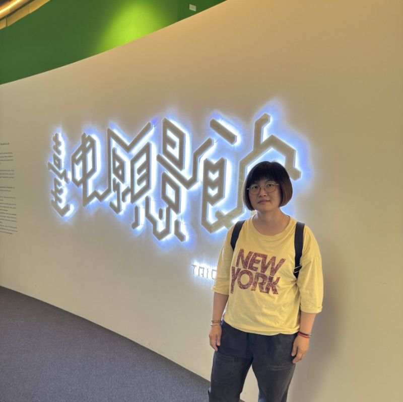 昀潔