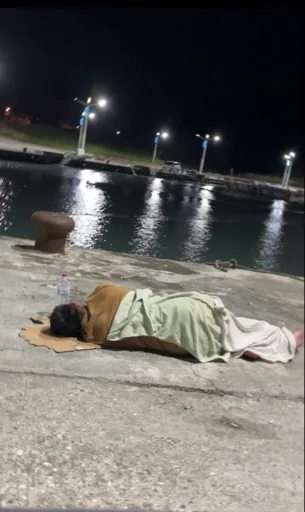 馬目斯
