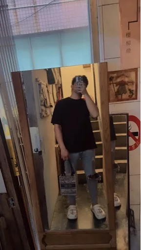user_850c2ee1cede