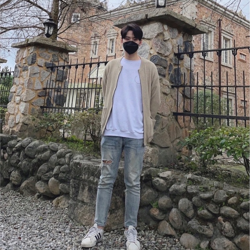 user_1610047415