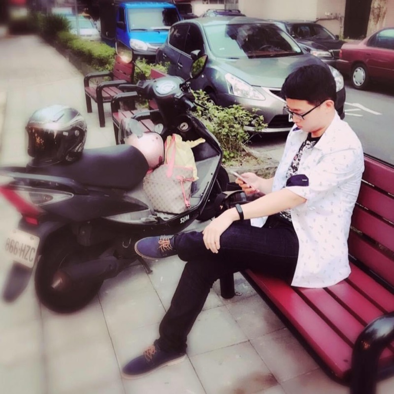 Chia Wei .K