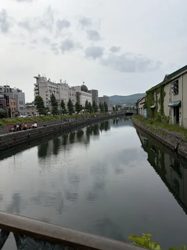 股佛