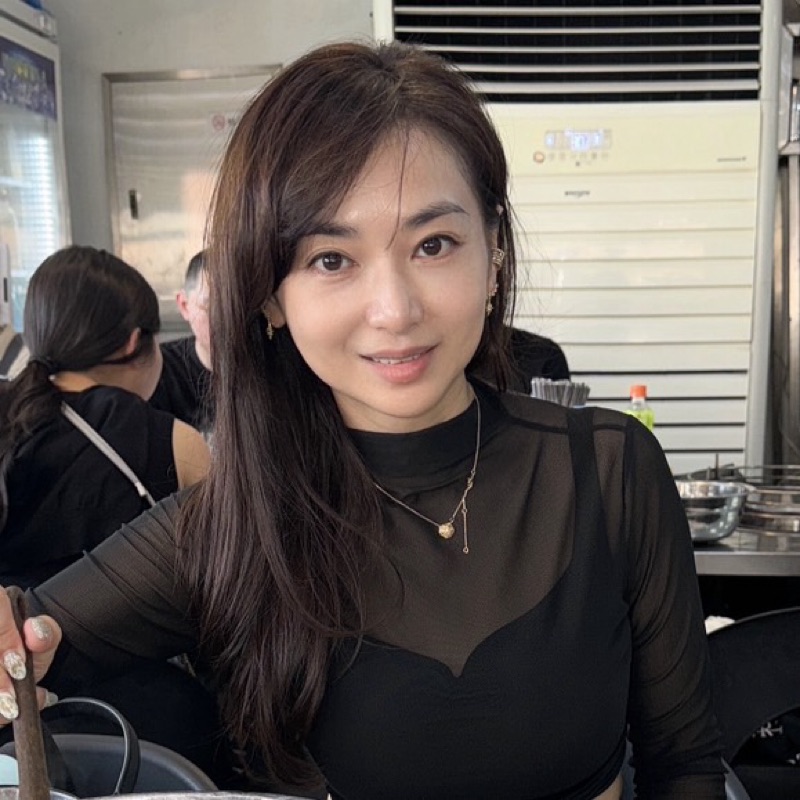 User_4083777259