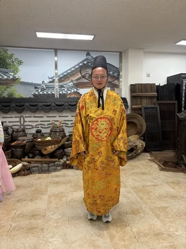 阿璨先生