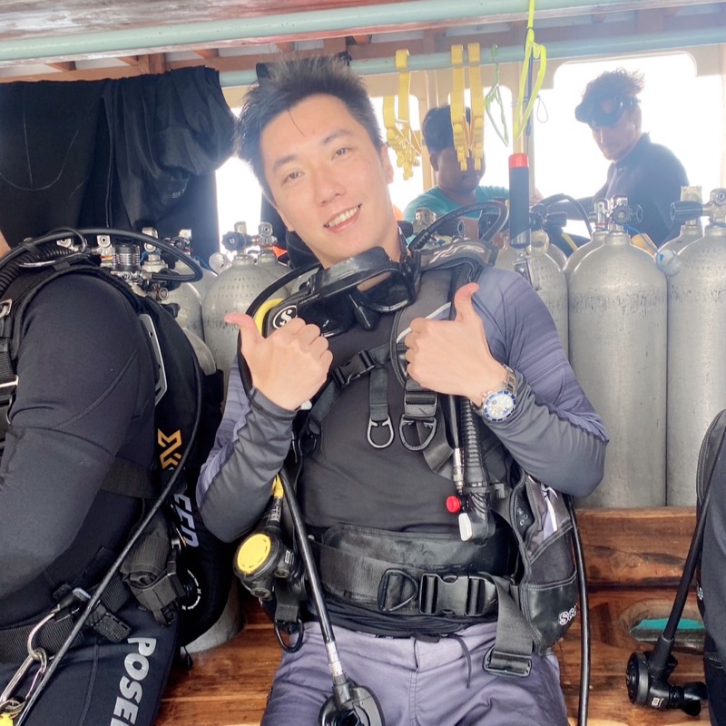 Johnny偉競