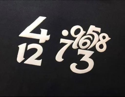 小卷毛
