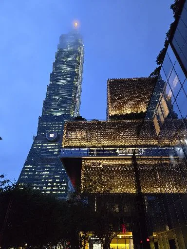 比傑
