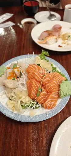王先生