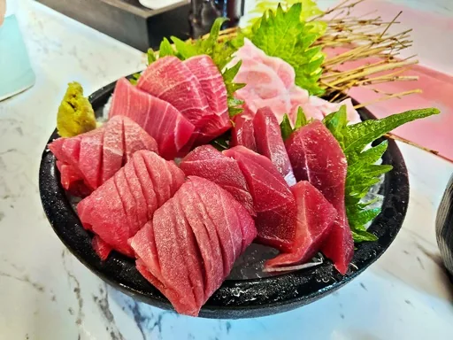 Lin_Manamo